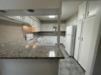 1102 Thomas Ave photo'