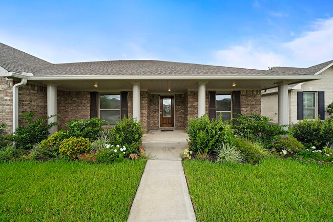 3304 Patagonia St in League City, TX - Building Photo - Building Photo