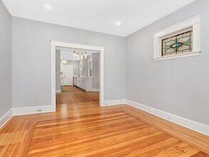 74 Union St, Unit #1 in Boston, MA - Building Photo - Building Photo