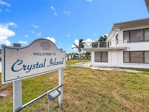 497 Normandy Rd in Madeira Beach, FL - Building Photo - Building Photo