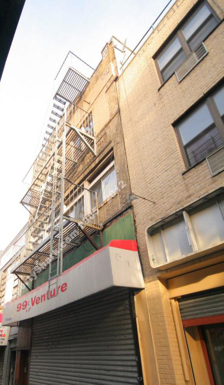 275 Broadway in Brooklyn, NY - Building Photo - Building Photo