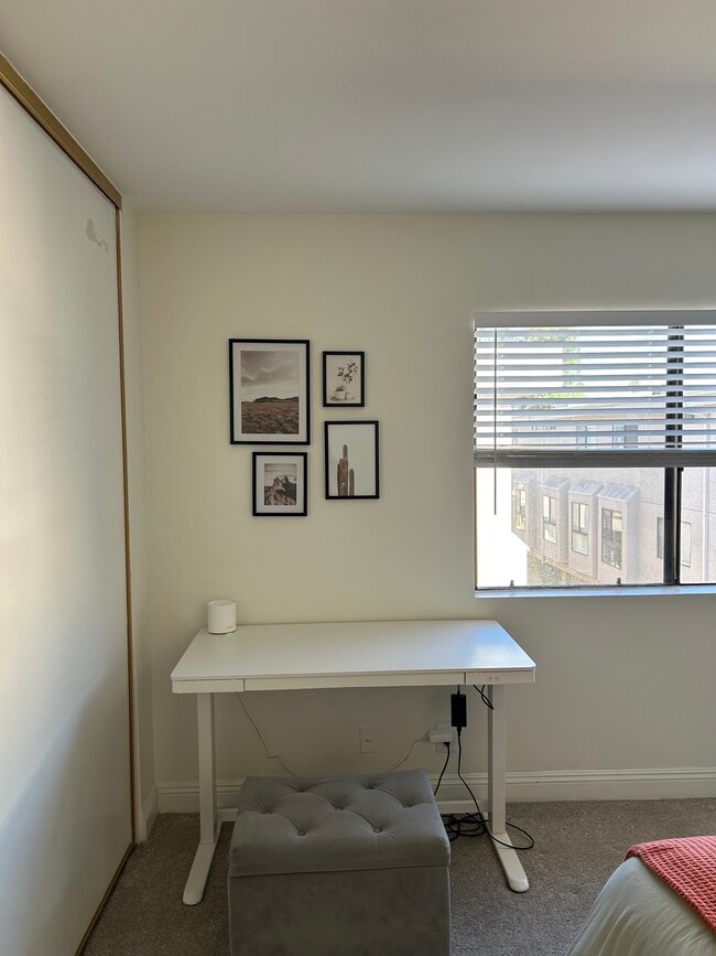 15169 Magnolia Blvd, Unit Unit B in Sherman Oaks, CA - Building Photo - Building Photo