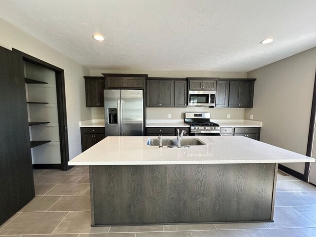 2432 68th St SE in Caledonia, MI - Building Photo - Building Photo