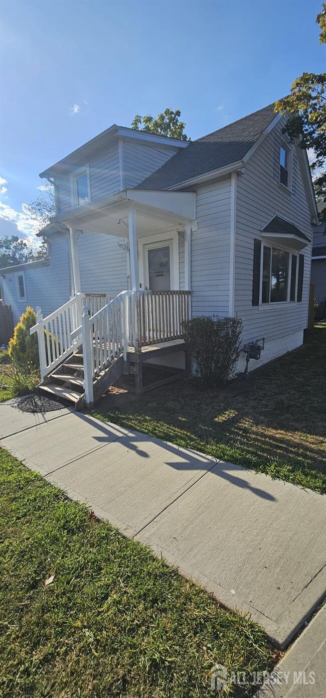 44 Brotherhood St