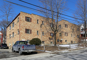 Maplewood Manor Apartments