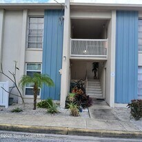 250 N Banana River Dr, Unit A8 in Merritt Island, FL - Building Photo