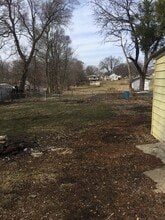4734 NE 28th Ct in Des Moines, IA - Building Photo - Building Photo