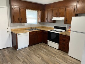 4812 Tradewinds Dr in Pensacola, FL - Building Photo - Building Photo