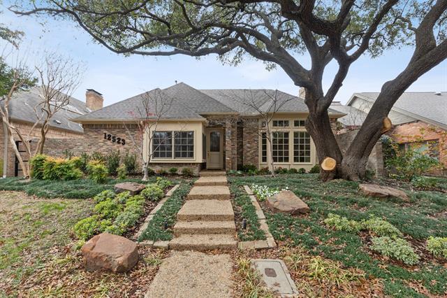 12523 Degas Ln in Dallas, TX - Building Photo