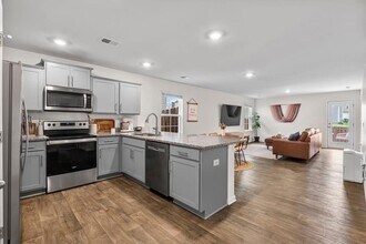 1098 Belmont Grn Rd in Columbia, SC - Building Photo - Building Photo