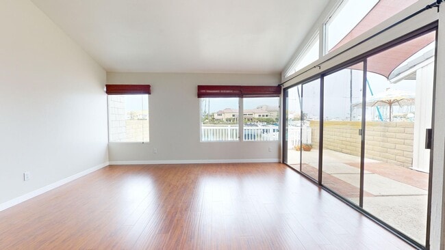 property at 77 Catspaw Cape