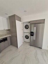 270 NW 147th St in Miami, FL - Building Photo - Building Photo