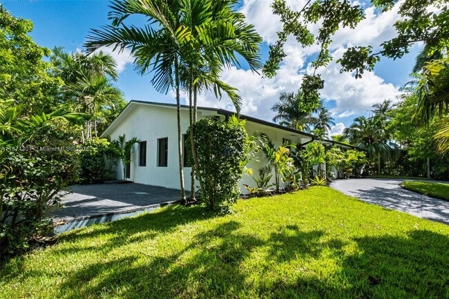 property at 7401 Miami View Dr