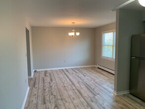 302 Arnold Ave in Seaside Heights, NJ - Building Photo - Building Photo