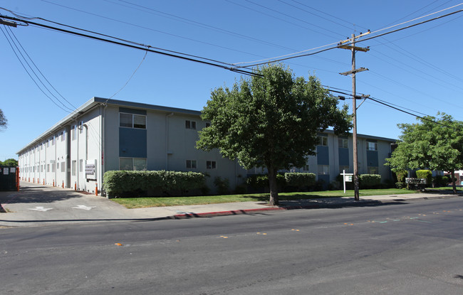 Village Apartments in Modesto, CA - Building Photo - Building Photo