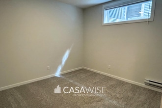 21003-21025 25 Ave NW in Edmonton, AB - Building Photo - Building Photo