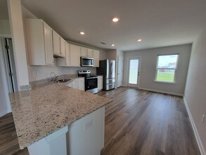 6570 Atkins Rd in Panama City, FL - Building Photo - Building Photo