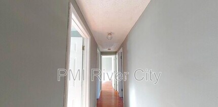 7471 John F Kennedy Dr W in Jacksonville, FL - Building Photo - Building Photo