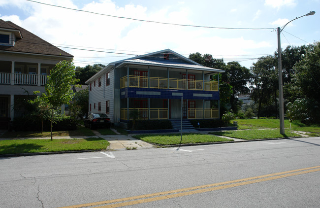 340 7th St S in St. Petersburg, FL - Foto de edificio - Building Photo