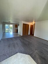 830 E Locust Ave in Coeur d'Alene, ID - Building Photo - Building Photo