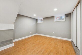 2034 Mt Vernon St in Philadelphia, PA - Foto de edificio - Building Photo