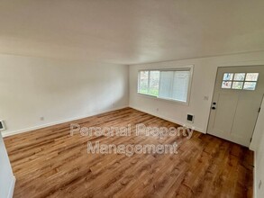 2718 Q St in Vancouver, WA - Building Photo - Building Photo