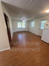 1272 Park Rd in Elverson, PA - Building Photo - Building Photo