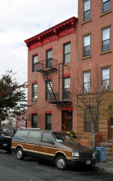 785 Dean St in Brooklyn, NY - Building Photo