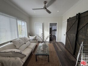 5919 Lexington Ave in Los Angeles, CA - Building Photo - Building Photo