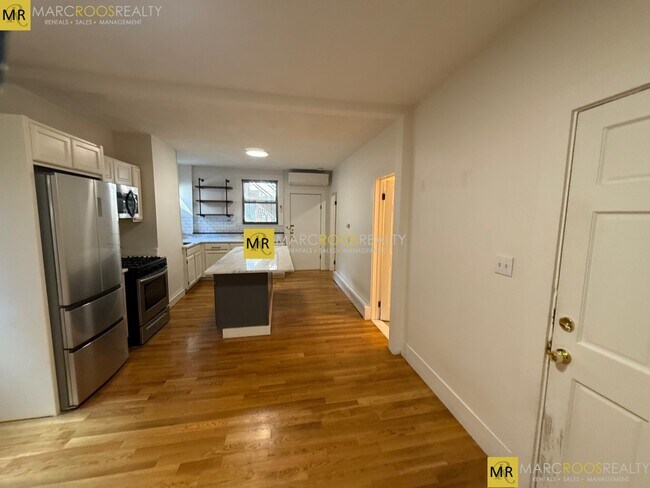 property at 4 Elbow St