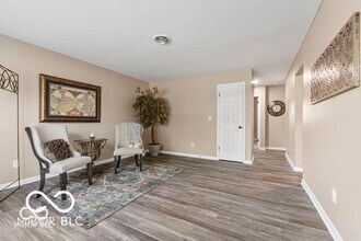298 Heritage Dr in Danville, IN - Building Photo - Building Photo