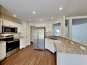 900 Crowders Woods Dr in Gastonia, NC - Building Photo - Building Photo