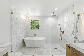 2403 Gateshead Cir in Austin, TX - Building Photo - Building Photo