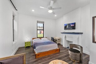 18 W Elder St in Cincinnati, OH - Building Photo