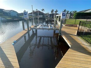 5029 SW 11th Pl in Cape Coral, FL - Building Photo - Building Photo