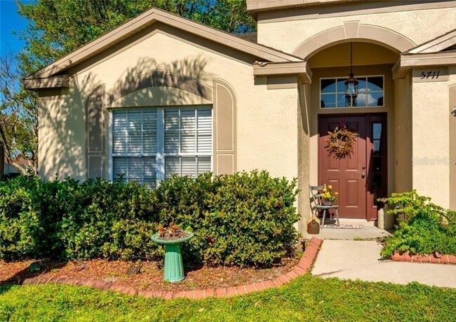 5711 Lassies Way in Zephyrhills, FL - Building Photo - Building Photo