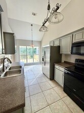 81 Lake Front Dr in Destin, FL - Building Photo - Building Photo