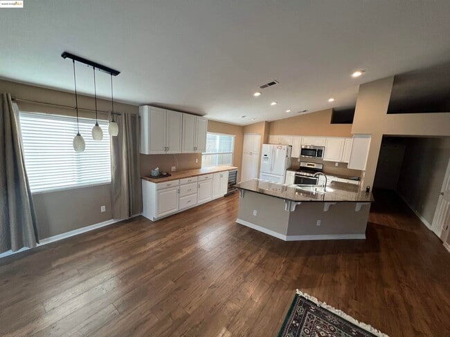 1511 Coventry Dr in Oakley, CA - Building Photo - Building Photo