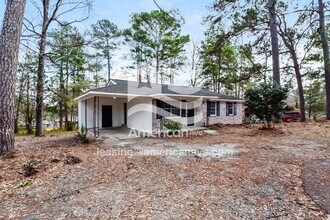 5908 Wescott Rd in Columbia, SC - Building Photo - Building Photo