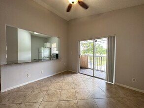 840 Cypress Park Way in Pompano Beach, FL - Building Photo - Building Photo