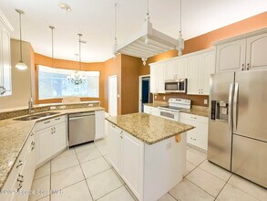 949 SE Gardenbrook Ct in Palm Bay, FL - Building Photo - Building Photo
