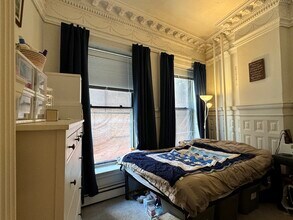 373 Commonwealth Ave in Boston, MA - Building Photo - Building Photo