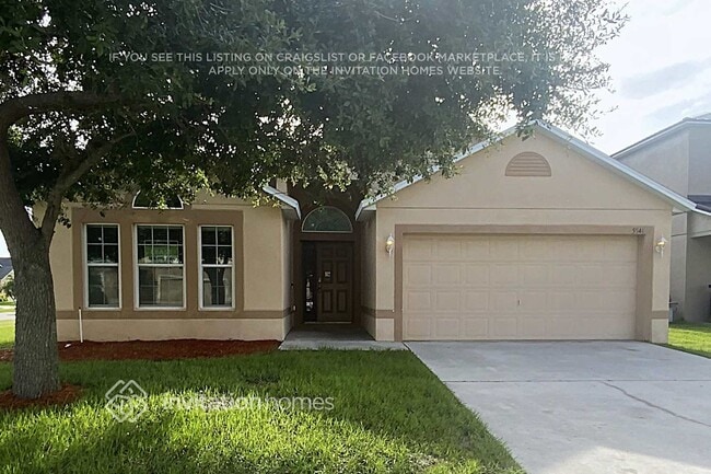 property at 5541 Silver Thistle Ln