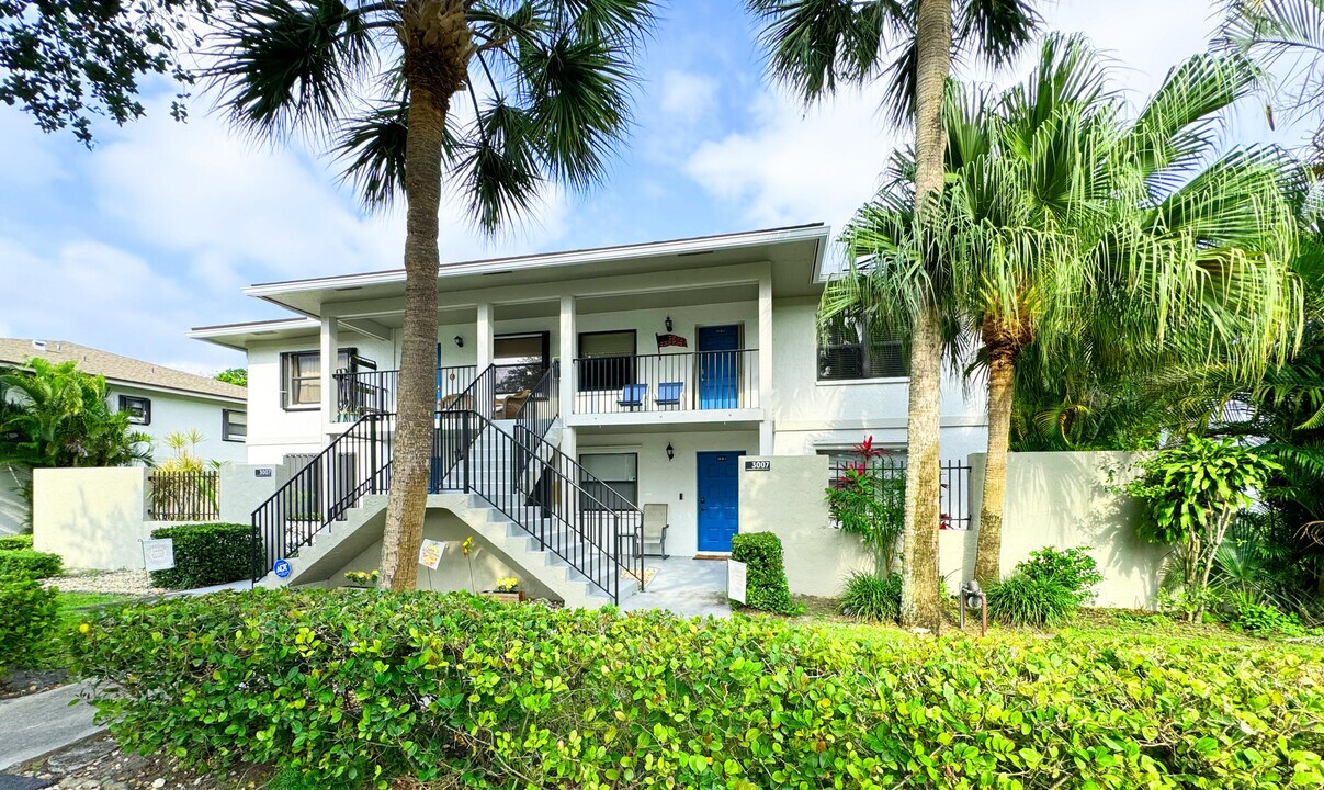 3007 SW 21st Terrace in Delray Beach, FL - Building Photo