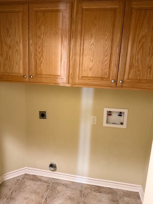 1212 Cheryl St in Longview, TX - Building Photo - Building Photo