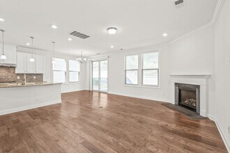 15310 Scholastic Dr in Charlotte, NC - Building Photo - Building Photo