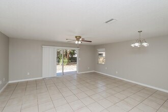 1512 Eagle Ave NW in Palm Bay, FL - Building Photo - Building Photo