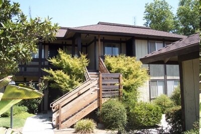 Le Fontaine Apartments in Fresno, CA - Building Photo - Building Photo