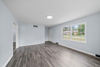 463 Flint Trail in Jonesboro, GA - Building Photo - Building Photo