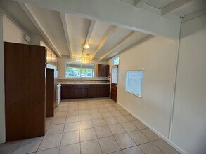 1016 Fremont Blvd in West Sacramento, CA - Foto de edificio - Building Photo